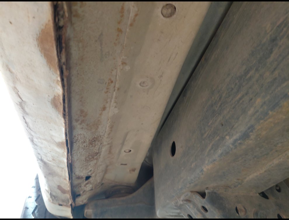 Toyota Hilux  2012 image