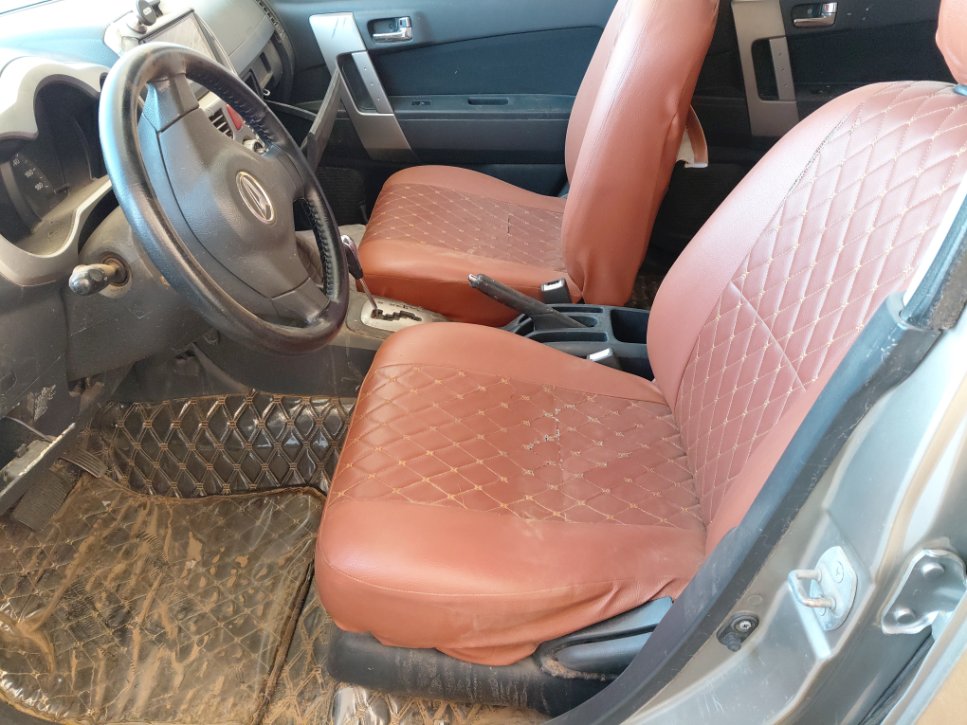 Daihatsu Terios  2010 image