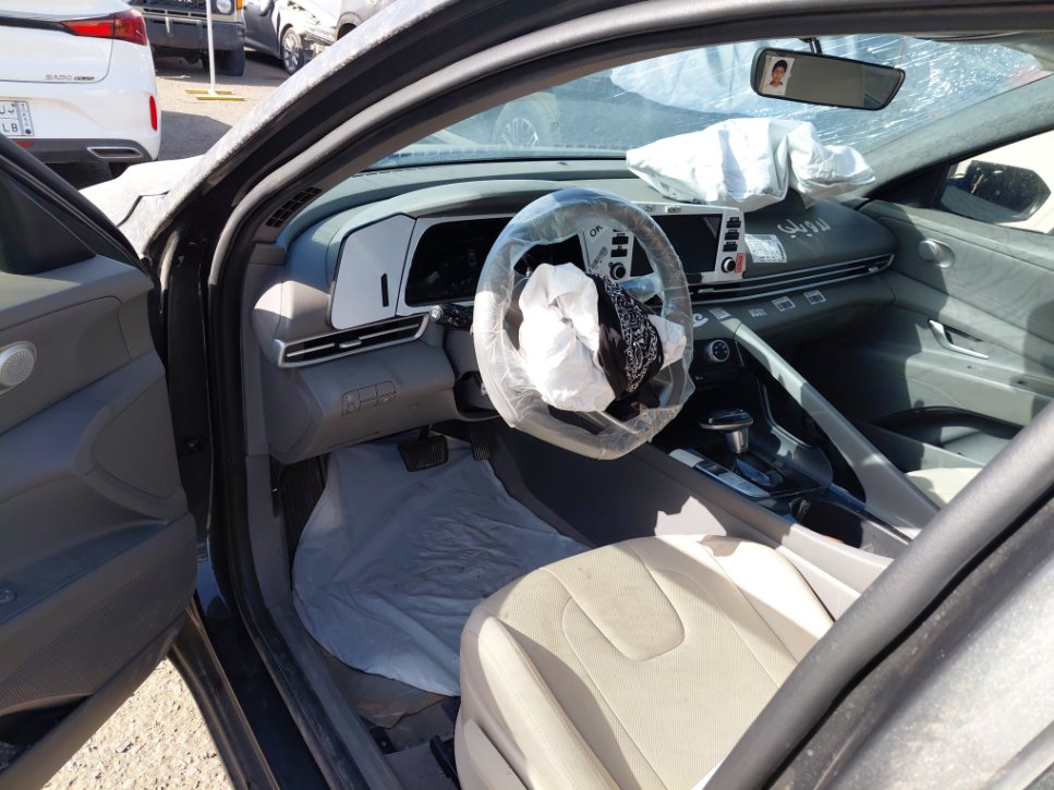 Hyundai Elantra  2025 image