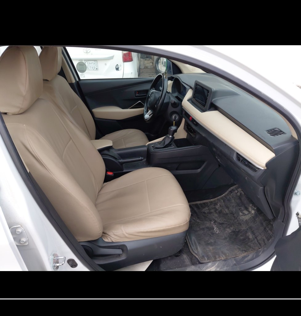 Toyota Yaris Y 2024 image