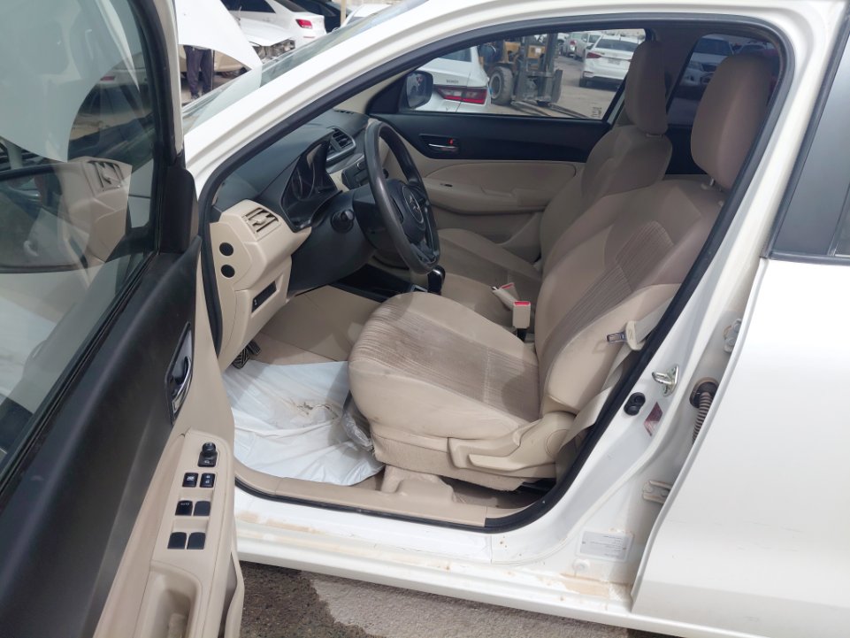 Suzuki DZIRE GL 2024 image