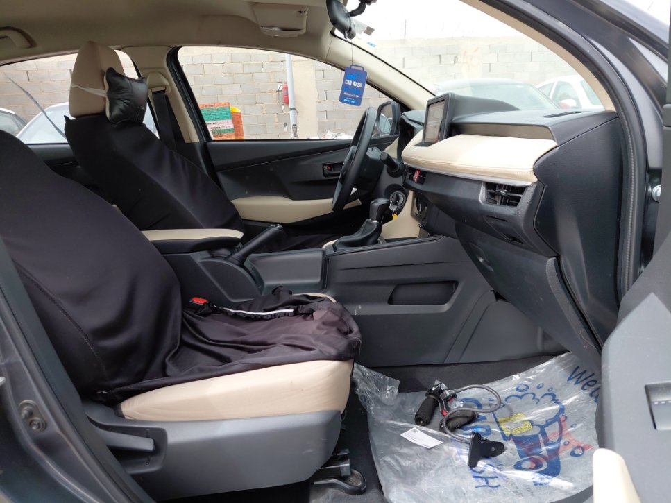 Toyota Yaris Y 2024 image