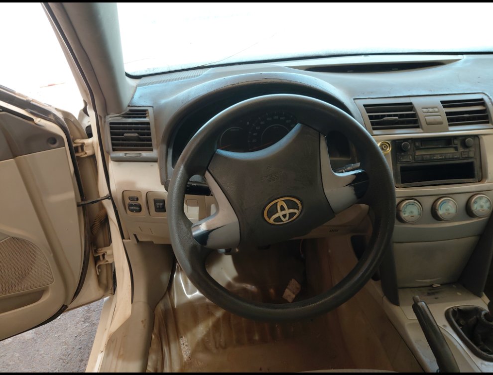Toyota Camry  2010 image