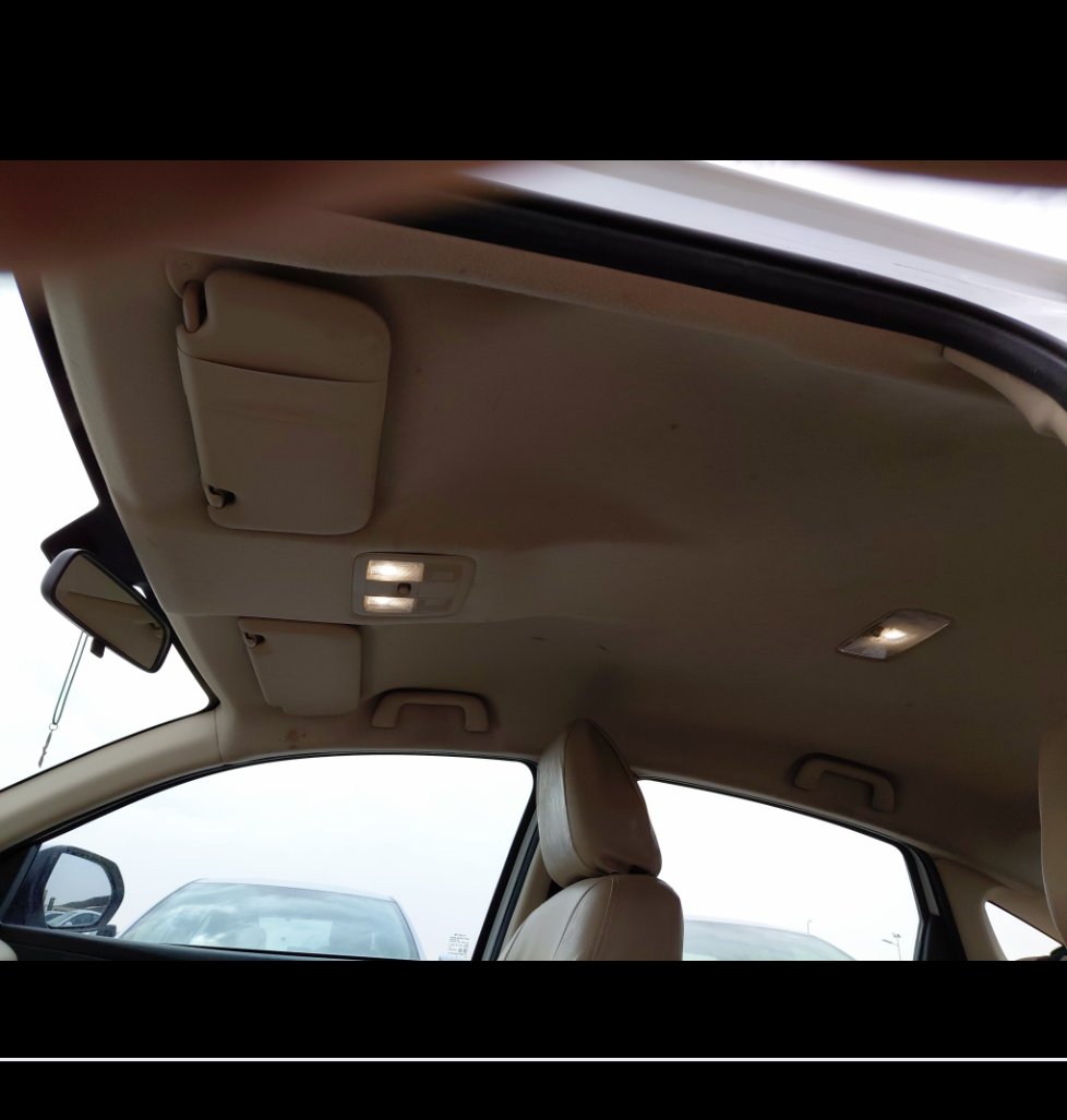 Toyota Yaris Y 2024 image