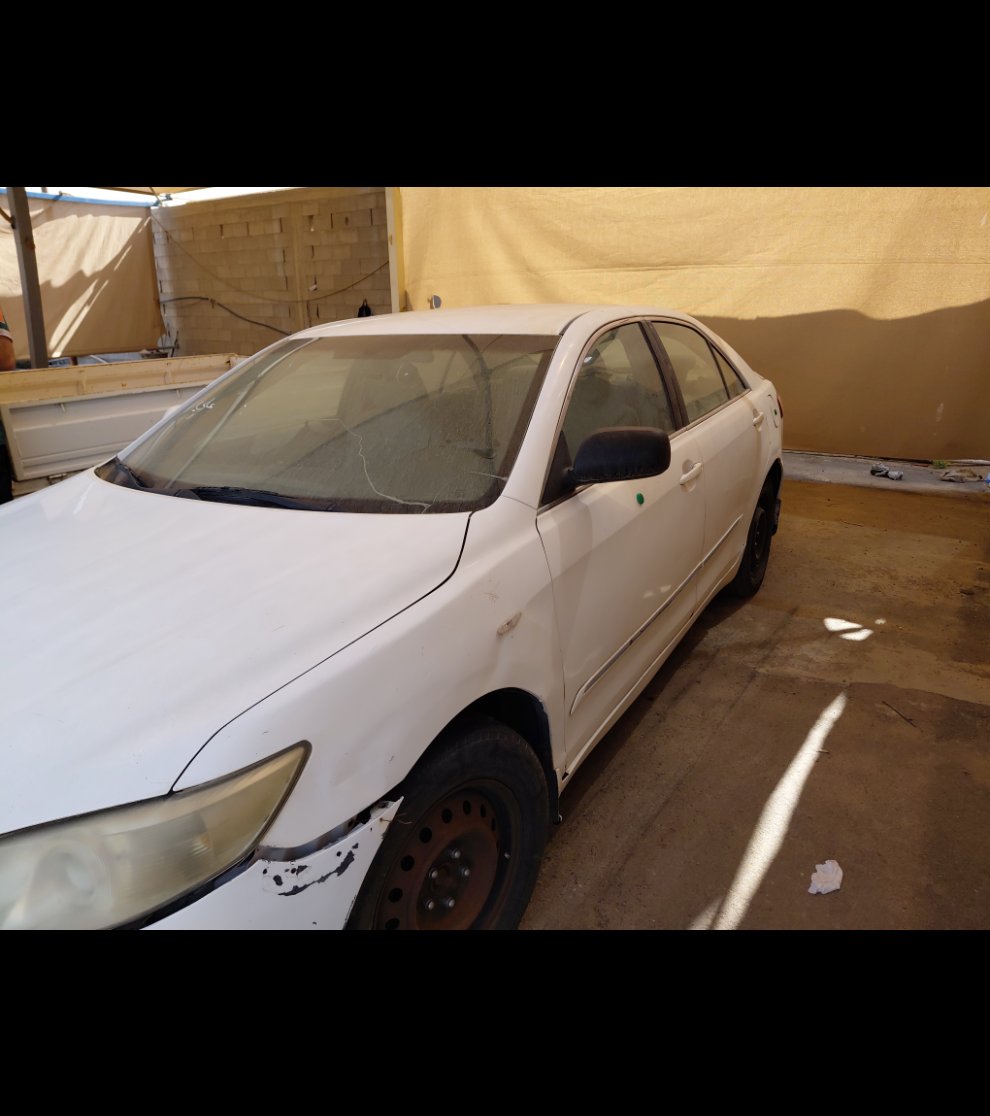 Toyota Camry  2010 image