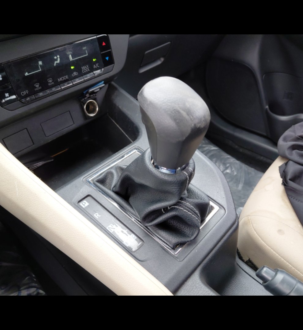 Toyota Yaris Y 2024 image