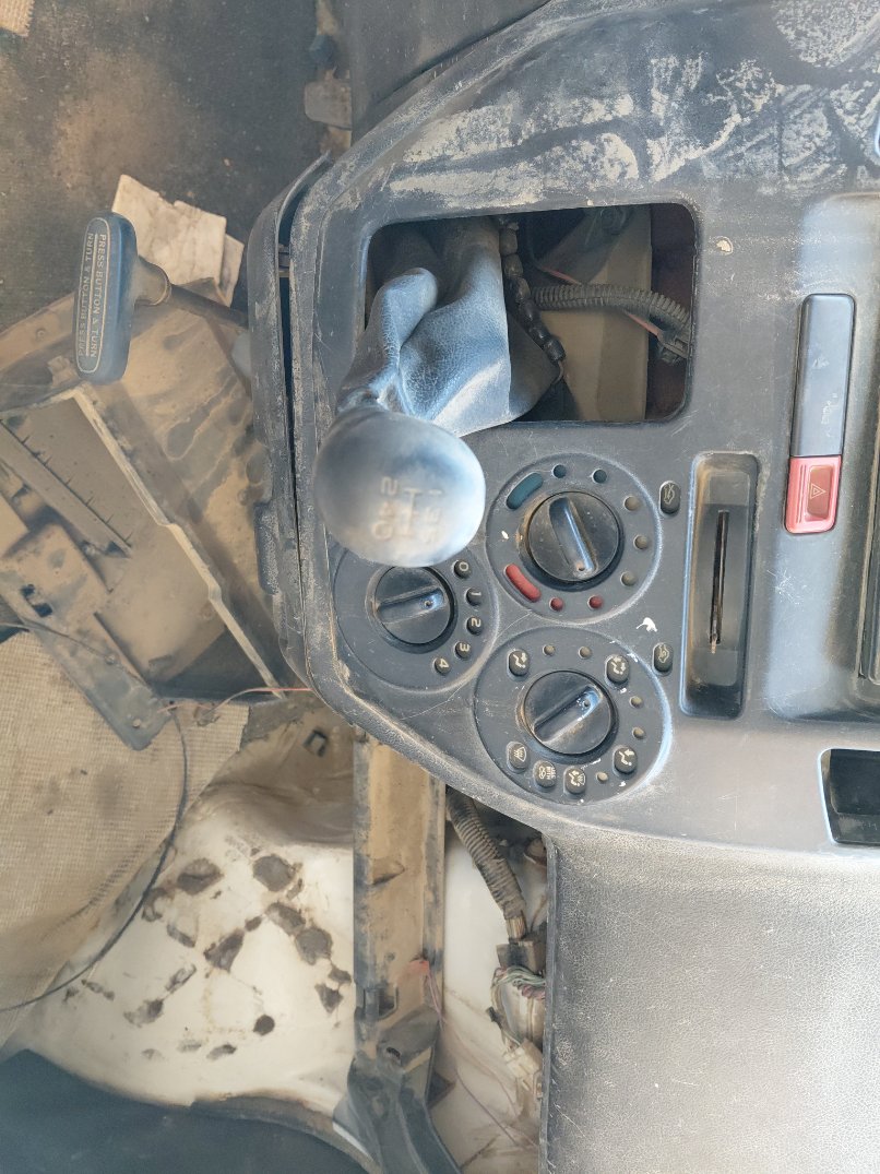 Daihatsu Dabbab  2012 image