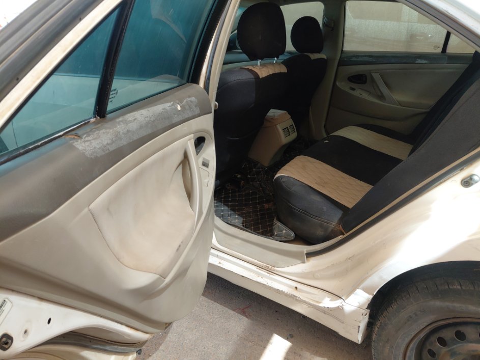 Toyota Camry  2011 image