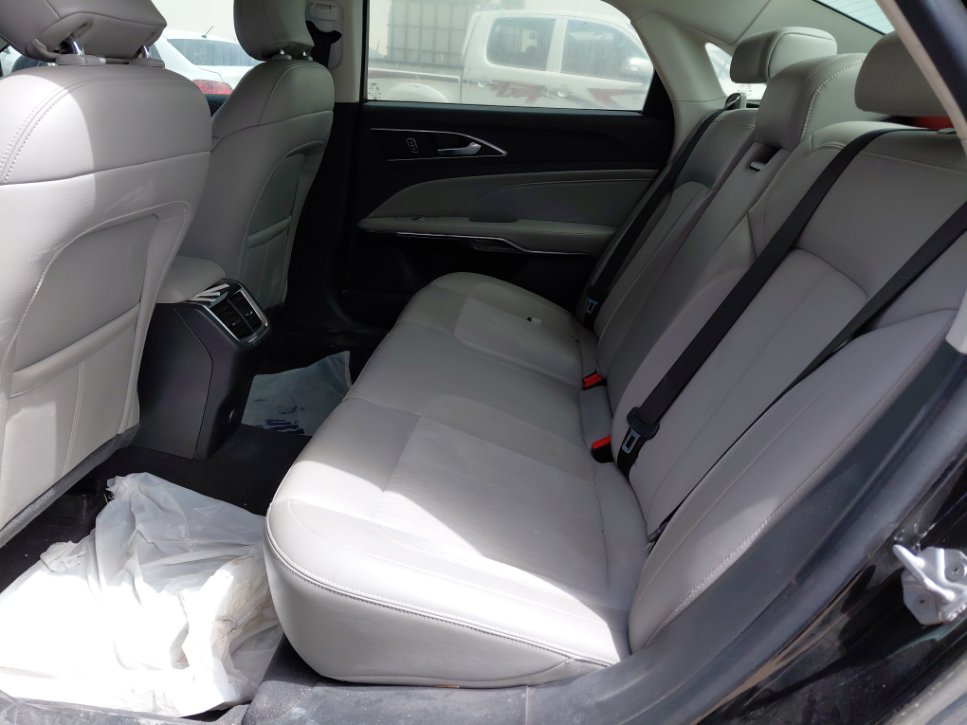 Ford Taurus  2022 image