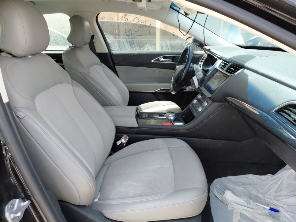 Ford Taurus  2022 image