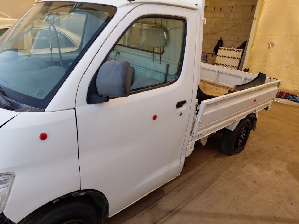 Daihatsu Dabbab  2012 image