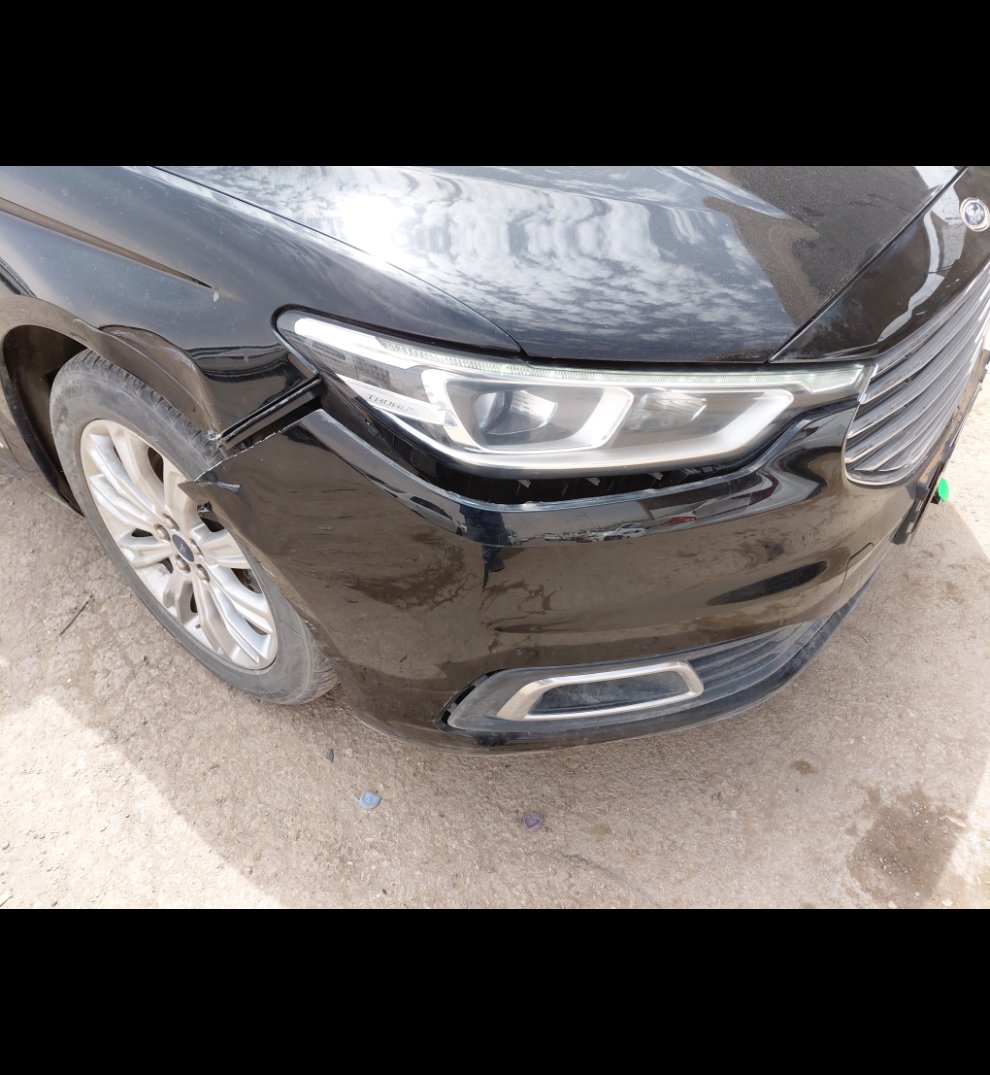 Ford Taurus  2022 image