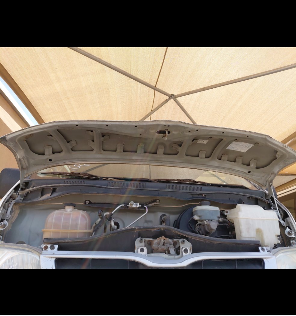 Toyota Hiace  2011 image