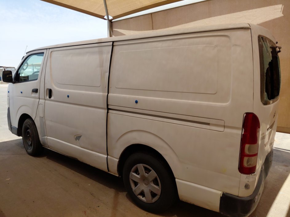 Toyota Hiace  2011 image