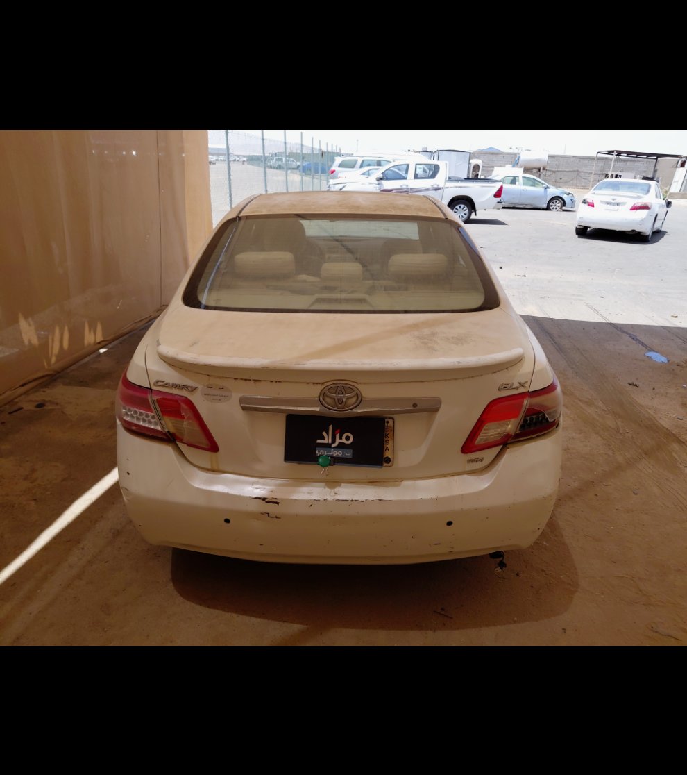 Toyota Camry  2011 image