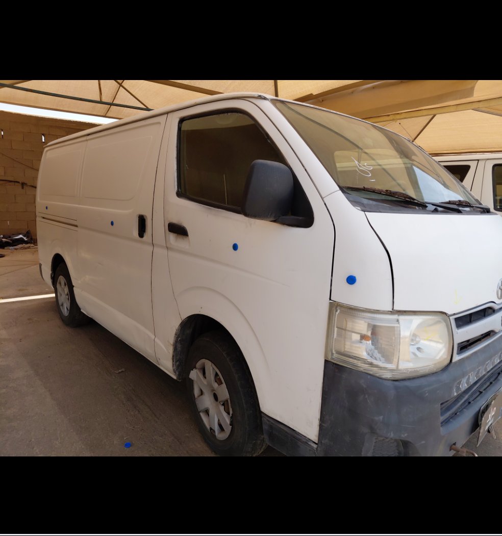 Toyota Hiace  2011 image