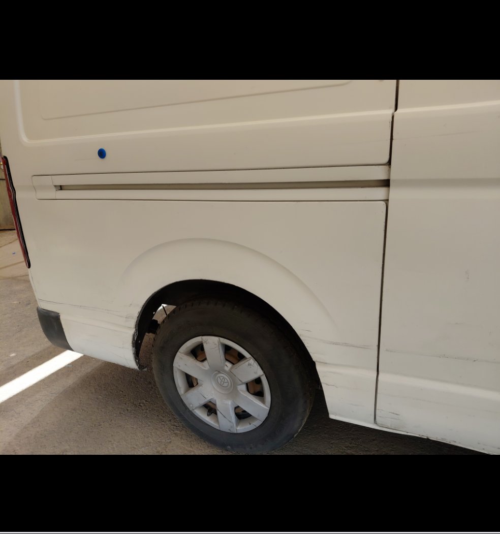 Toyota Hiace  2011 image