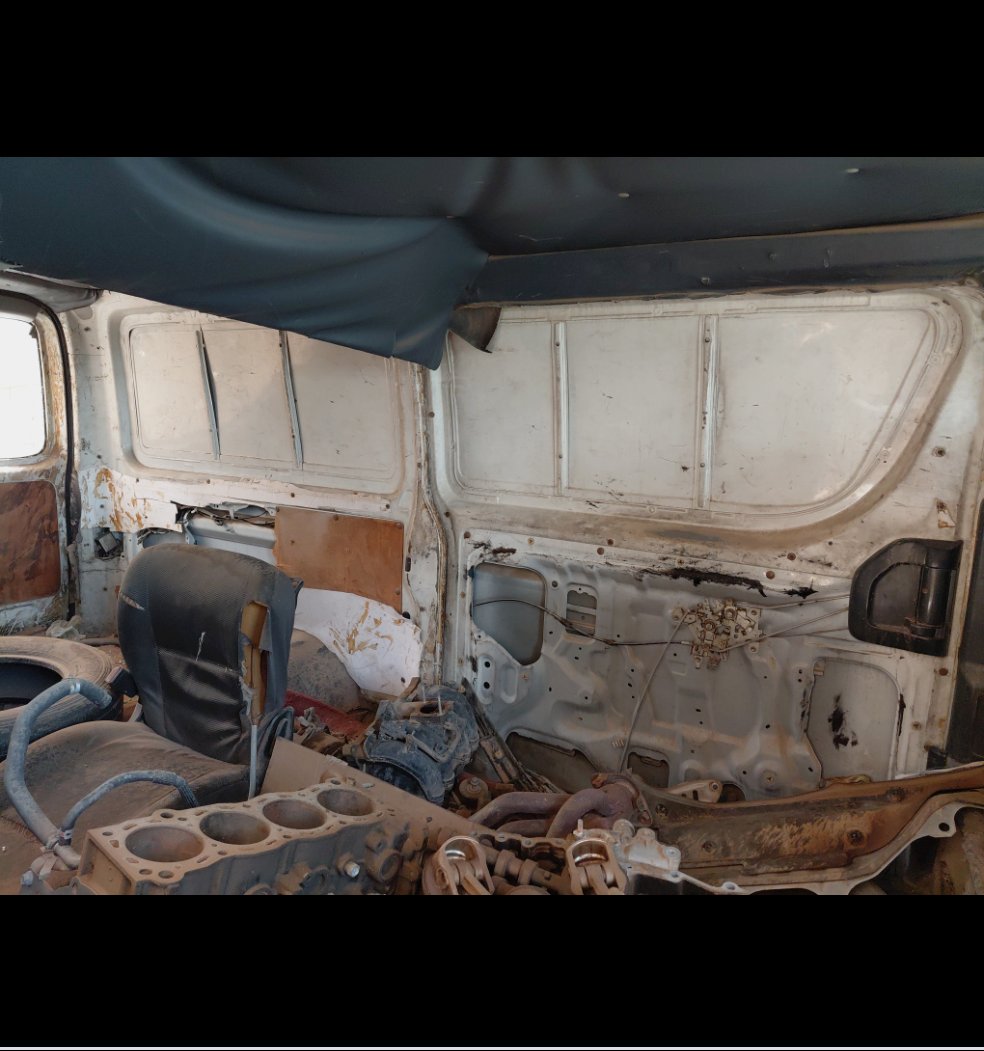 Toyota Hiace  2011 image