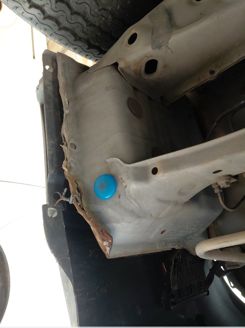 Toyota Hiace  2011 image