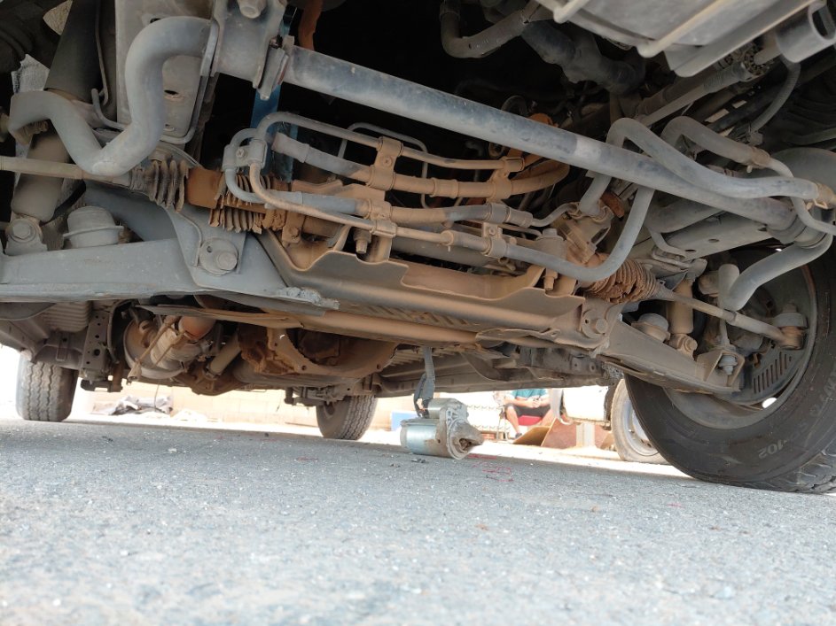 Toyota Hiace  2011 image