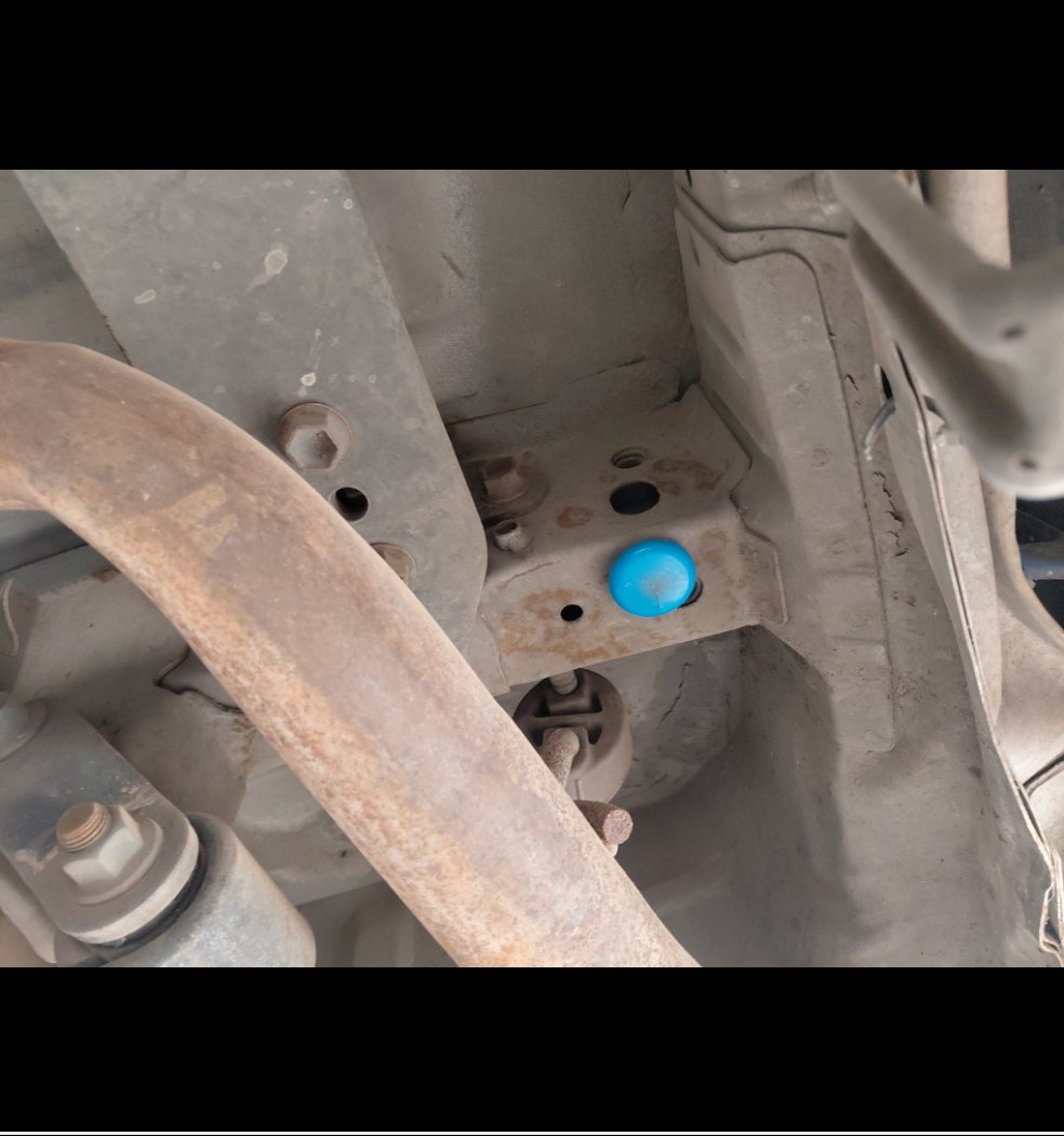 Toyota Hiace  2011 image