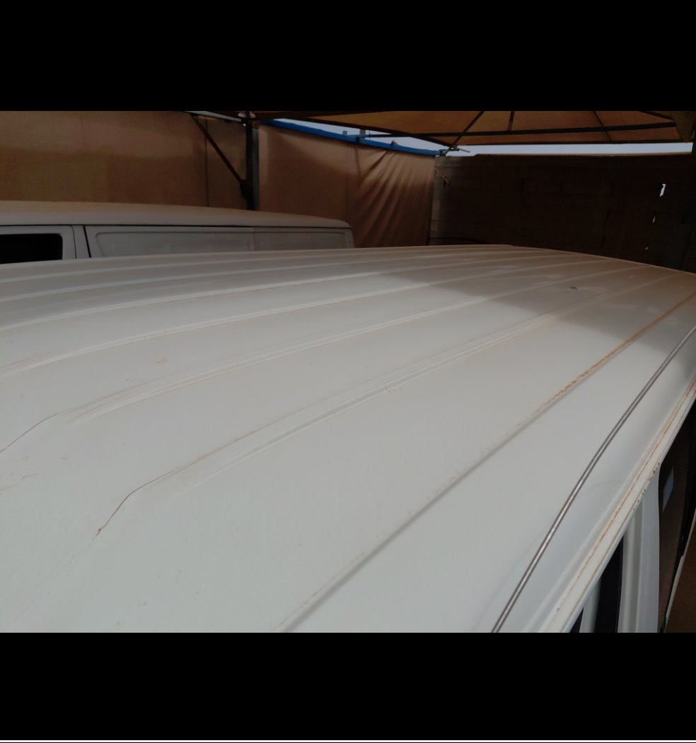 Toyota Hiace Bus  2010 image