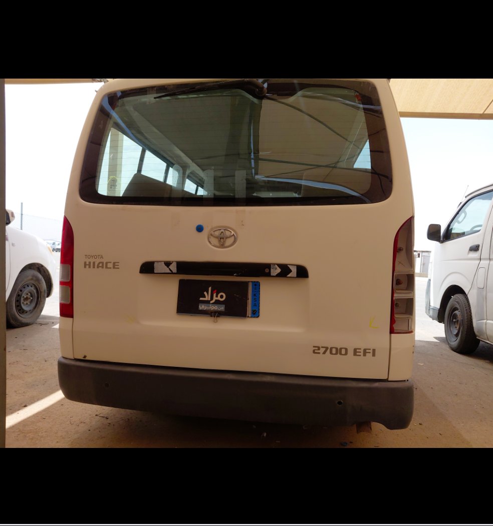 Toyota Hiace Bus  2010 image