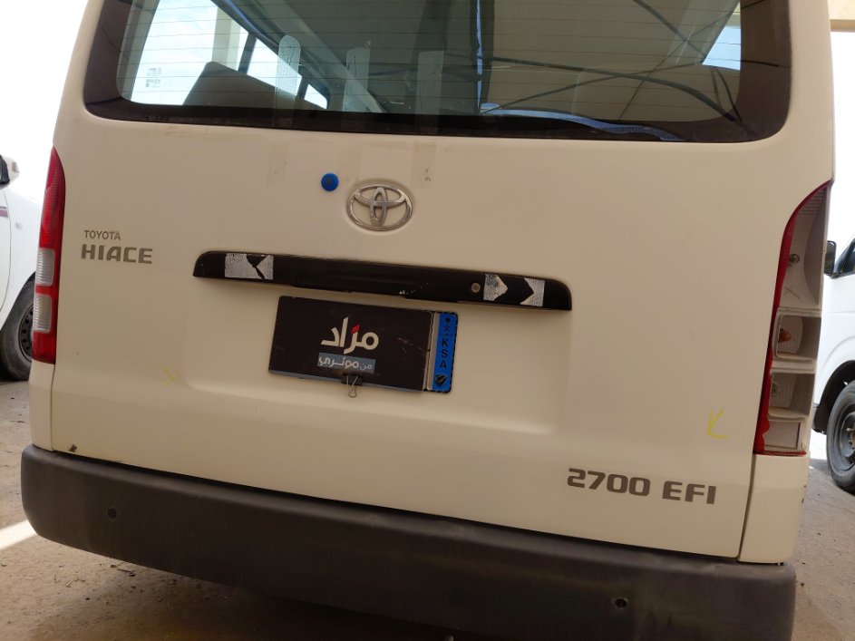 Toyota Hiace Bus  2010 image