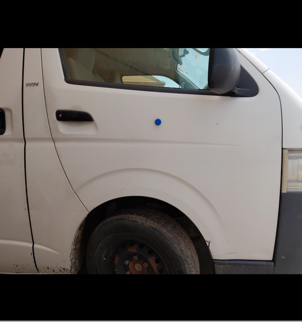 Toyota Hiace Bus  2010 image