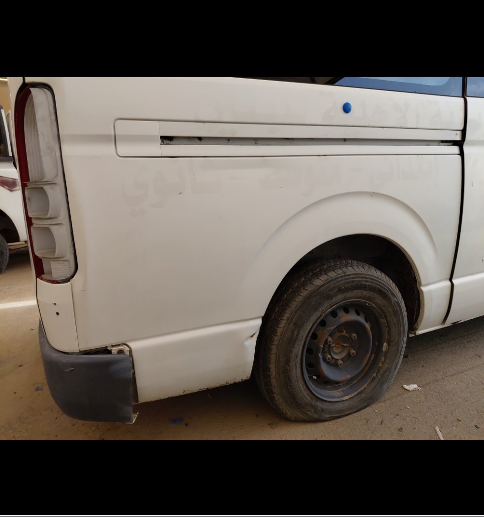 Toyota Hiace Bus  2010 image