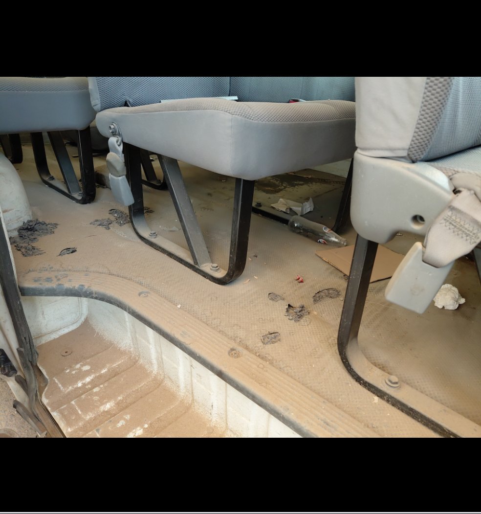 Toyota Hiace Bus  2010 image