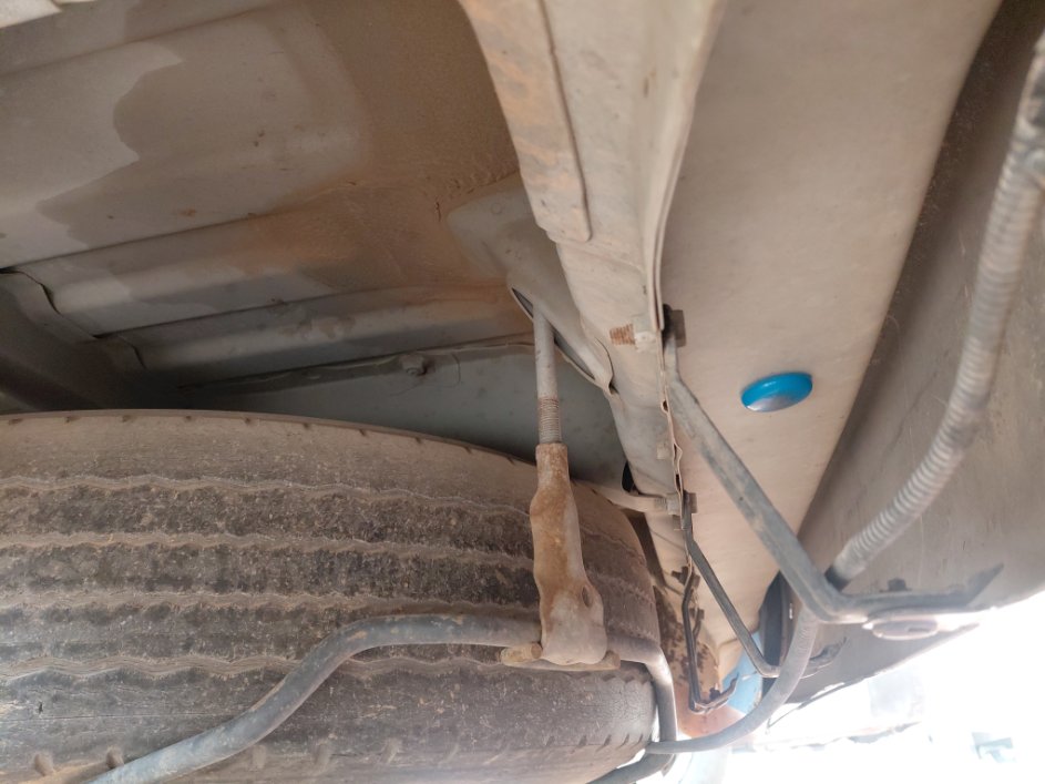 Toyota Hiace Bus  2010 image