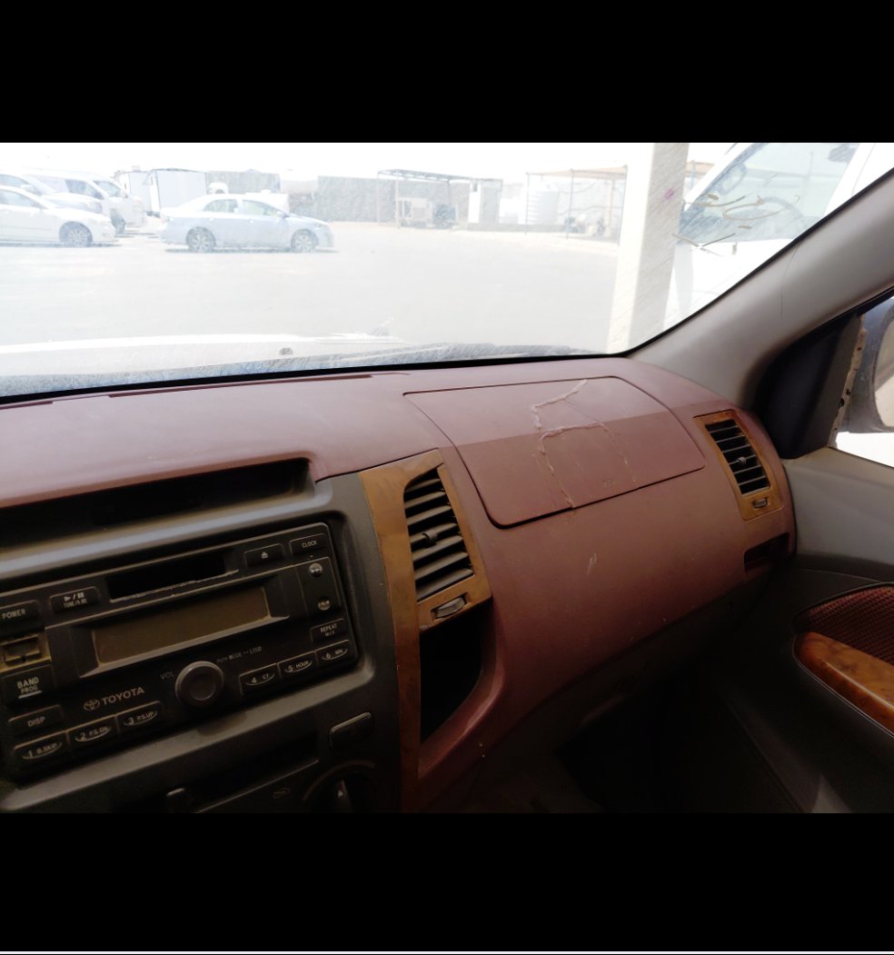 Toyota Hilux  2006 image