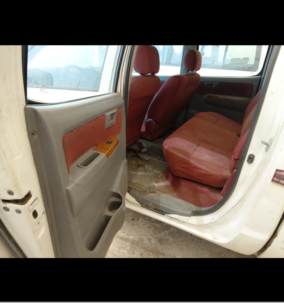 Toyota Hilux  2006 image