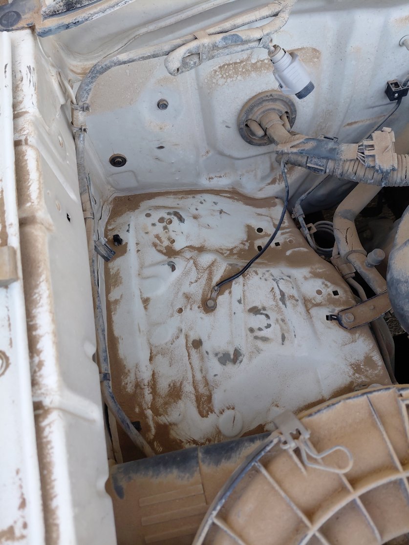 Toyota Hilux  2012 image