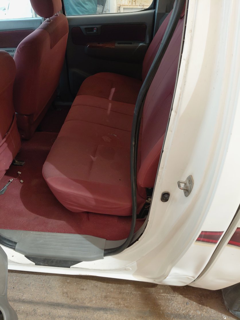 Toyota Hilux  2006 image