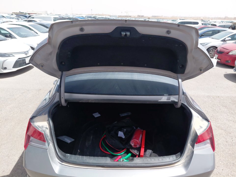 Hyundai Elantra GL 2023 image