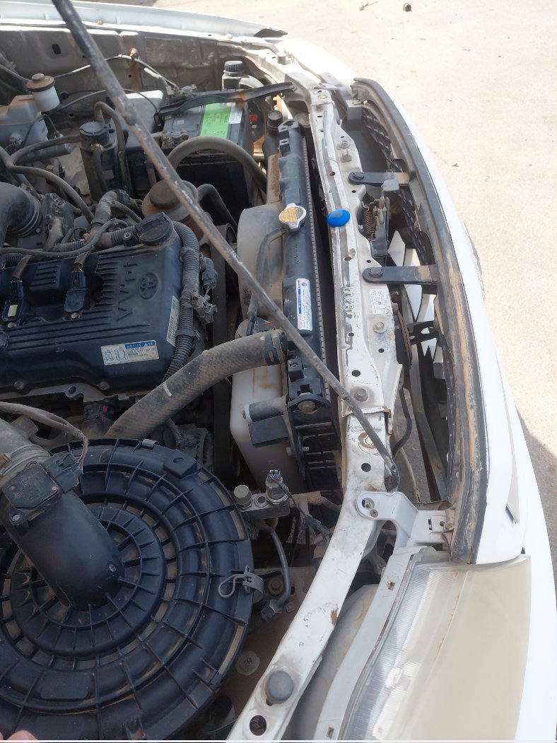 Toyota Hilux  2006 image