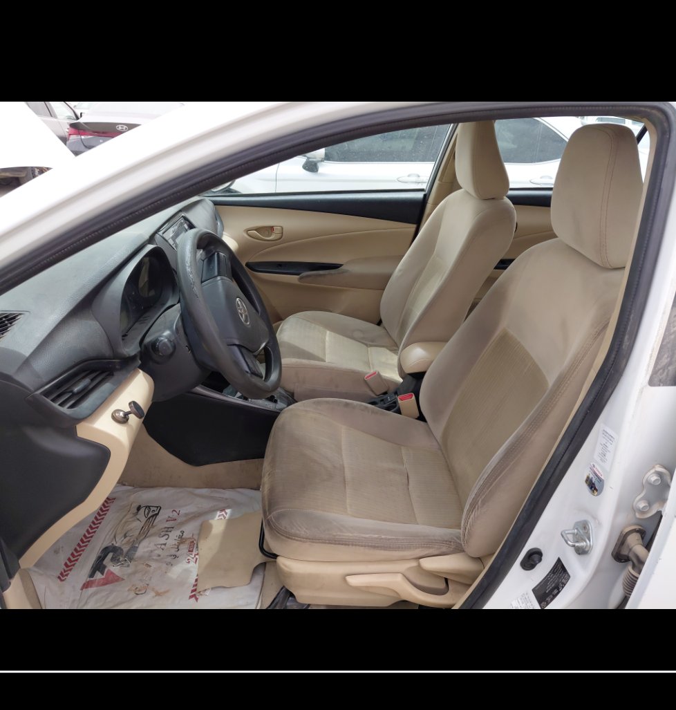 Toyota Yaris Y FLT 2021 image