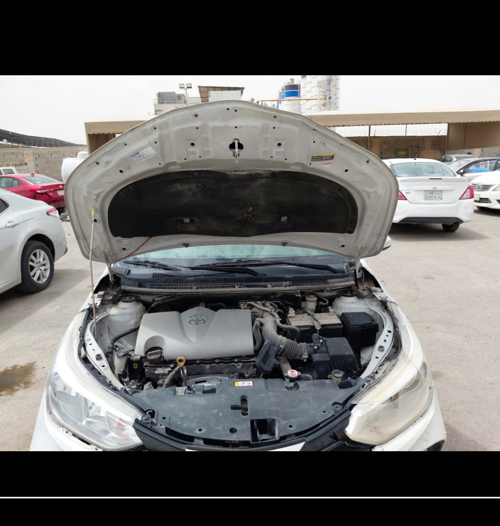 Toyota Yaris Y FLT 2021 image