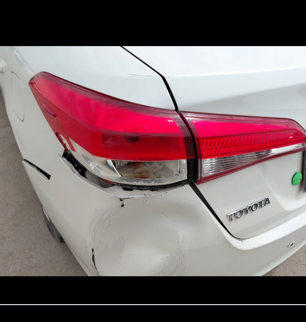 Toyota Yaris Y FLT 2021 image