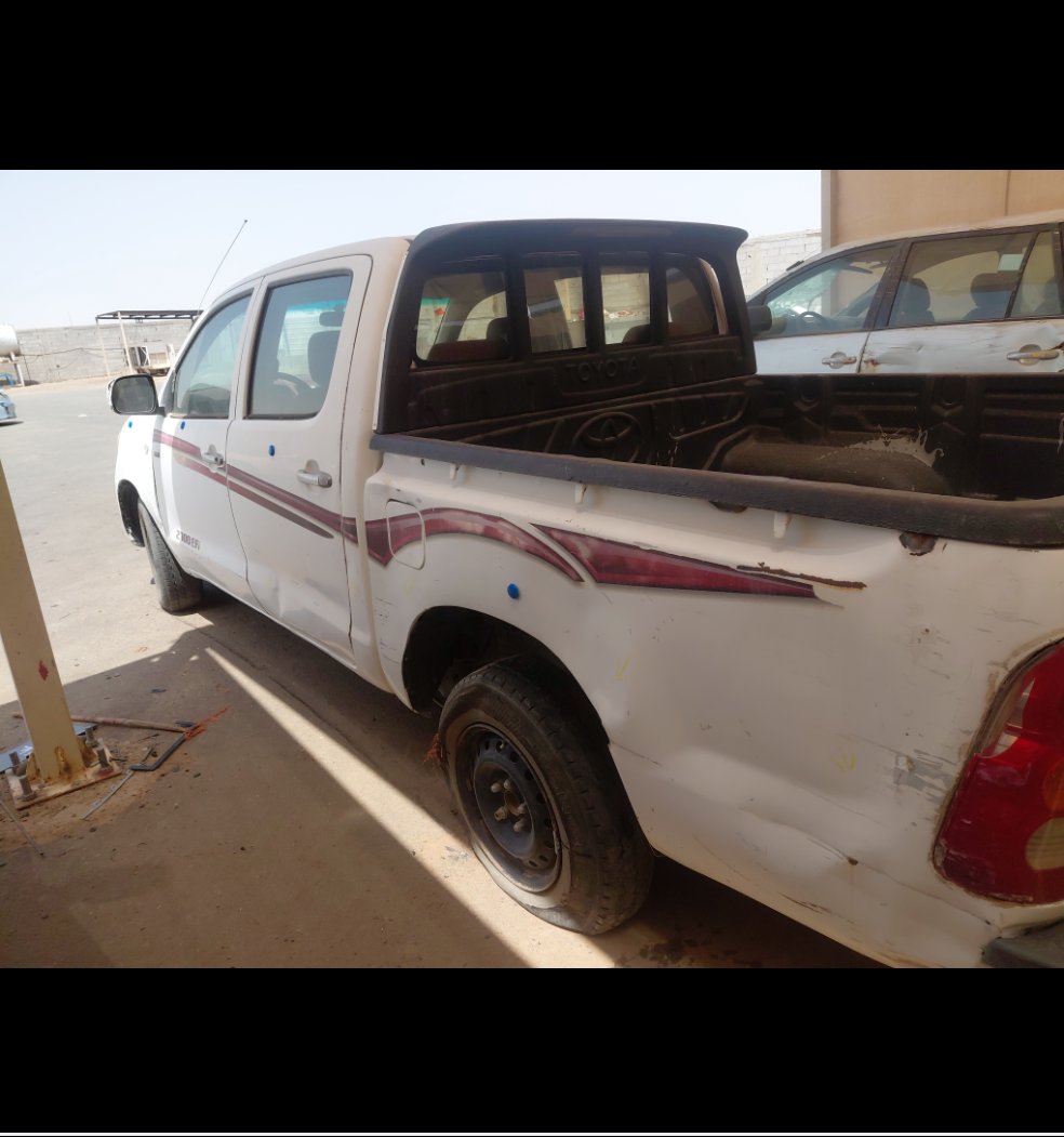 Toyota Hilux  2006 image