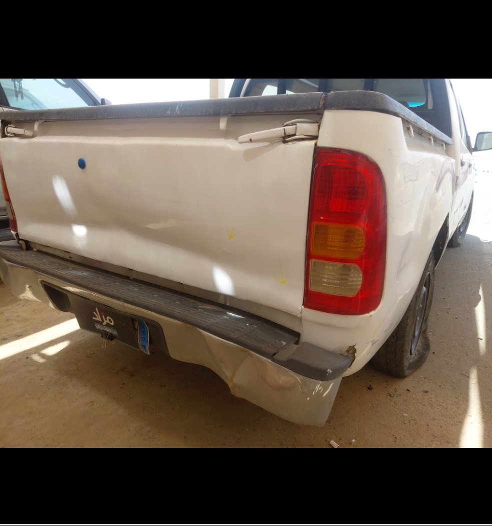 Toyota Hilux  2006 image