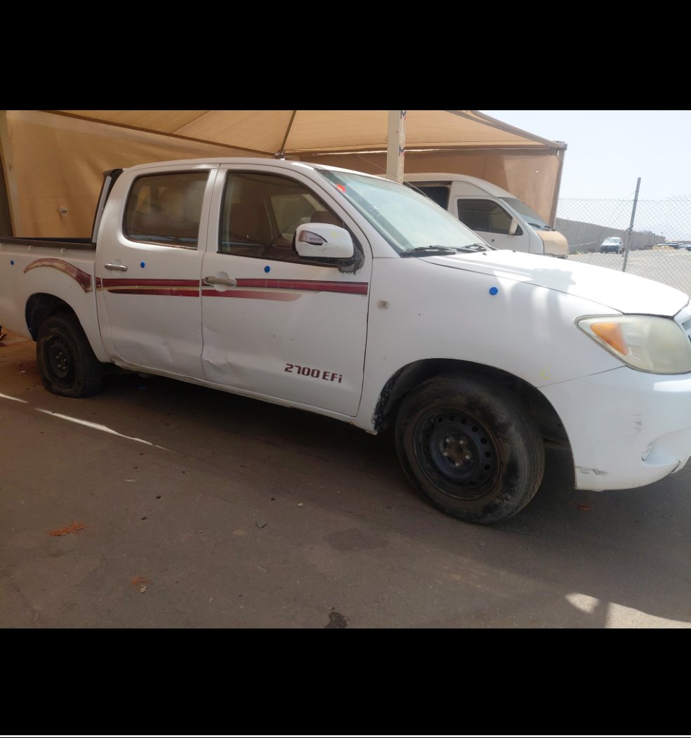 Toyota Hilux  2006 image
