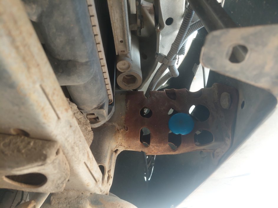 Toyota Hilux  2006 image