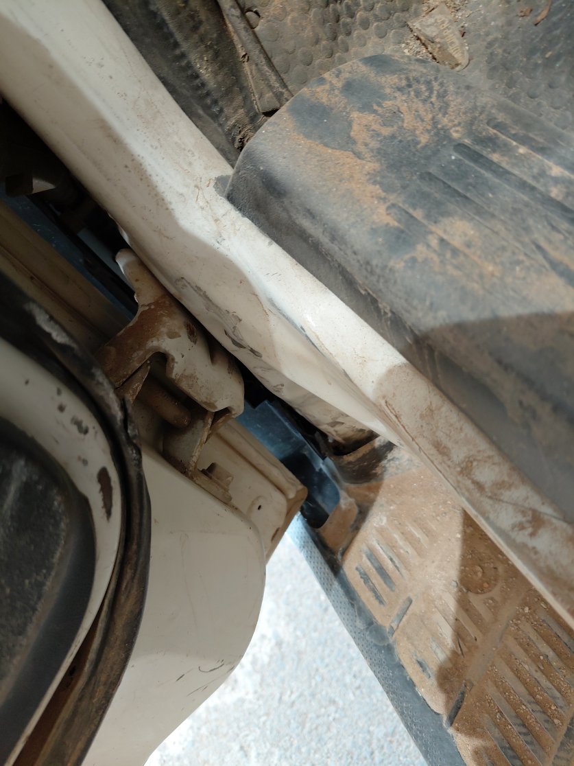 Toyota Hiace Bus  2011 image