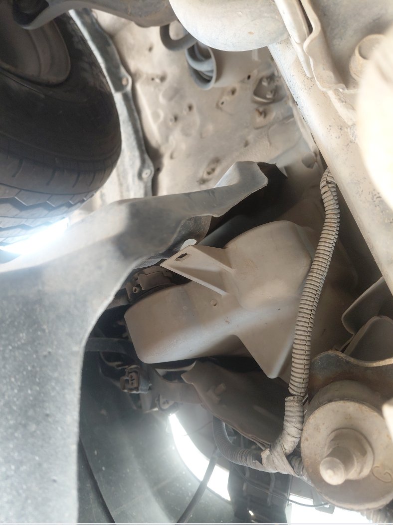 Toyota Hilux  2006 image