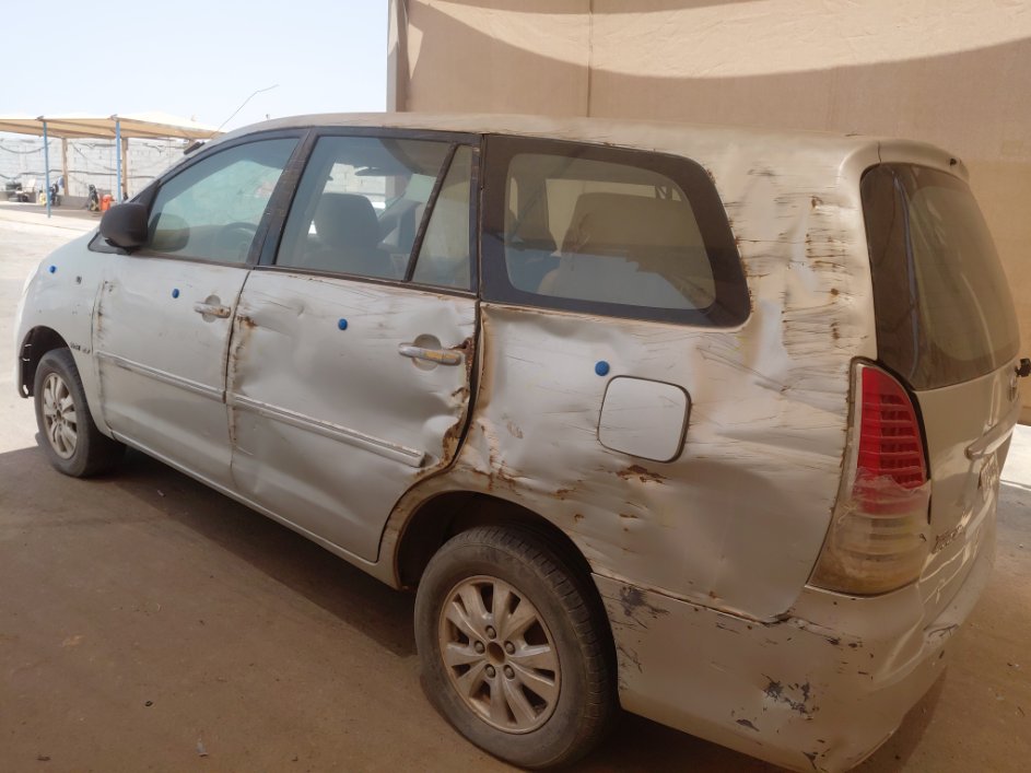 Toyota Innova  2011 image