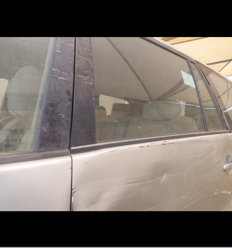 Toyota Innova  2011 image