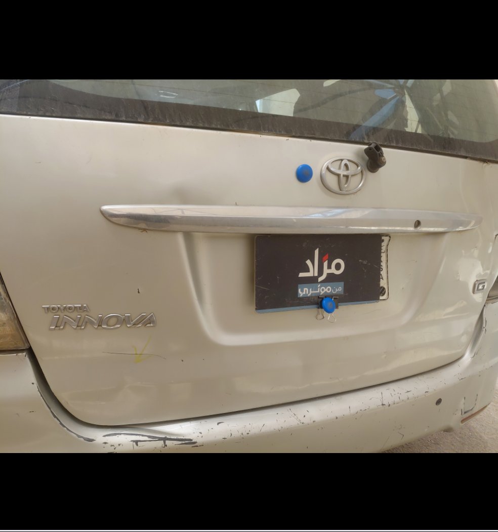 Toyota Innova  2011 image